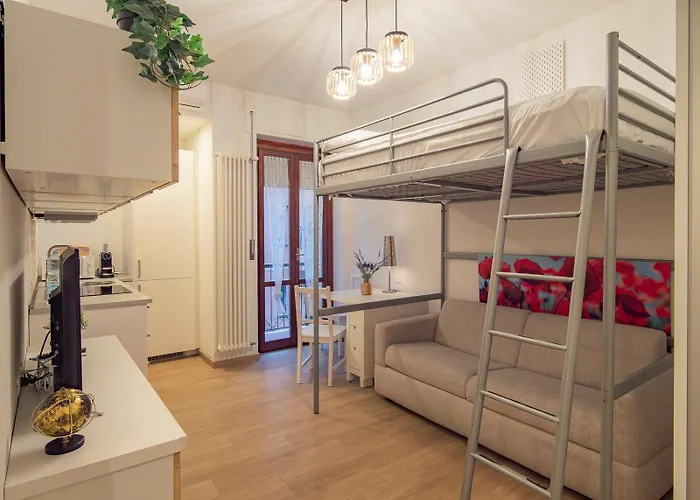 IHost Studio - Lucania
